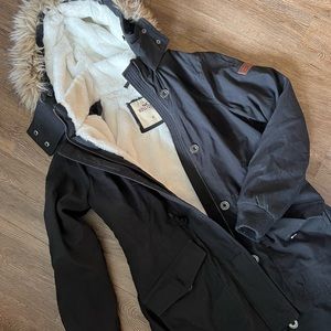Hollister jacket with fur - navy blue